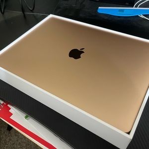 MacBook Air M1